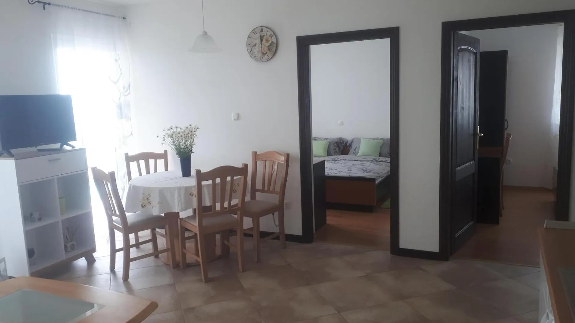 Gemuetliche Ferienwohnung Mit Toller Aussicht Dobrec Apartment